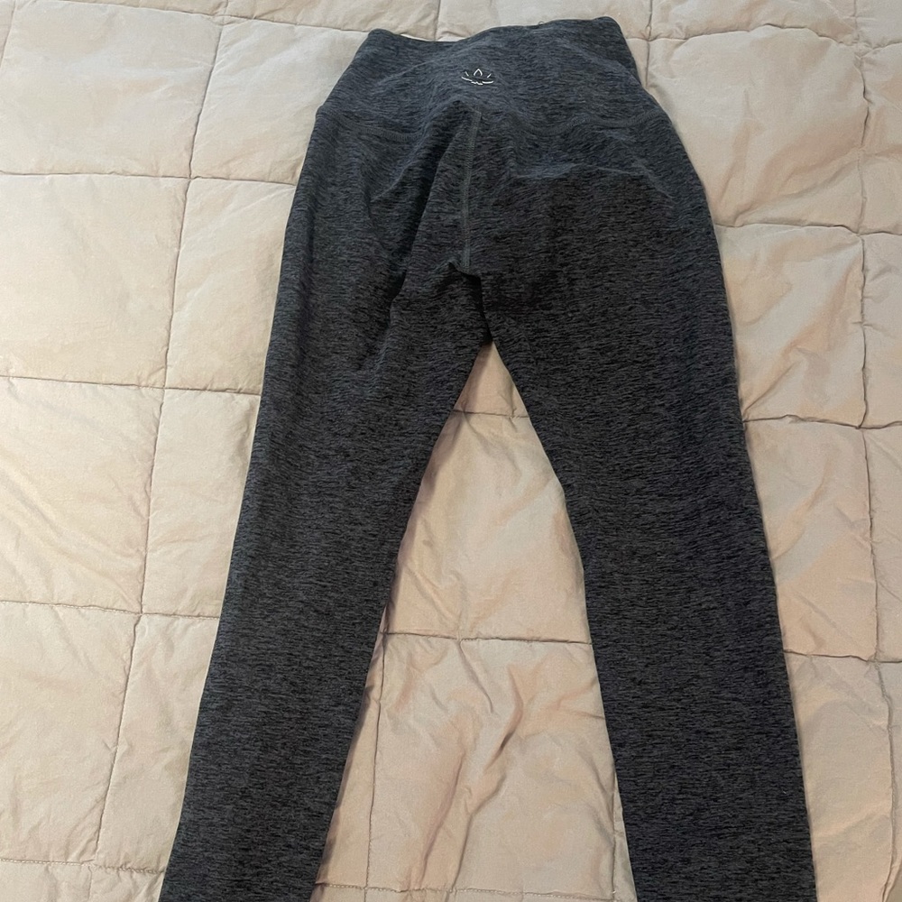 Beyond Yoga leggings NEW